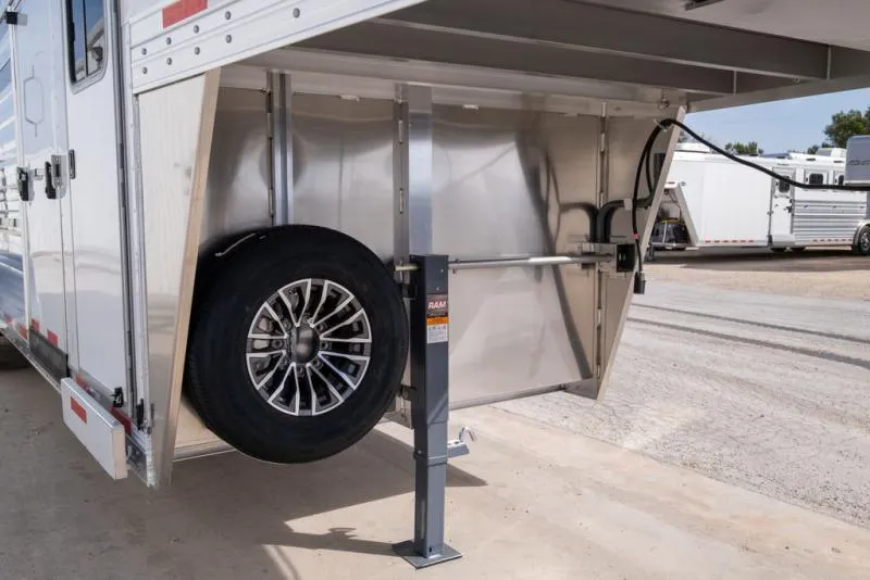 new Horse Trailers Exiss Trailers  for sale, in Seguin, TX Thumbnail 6