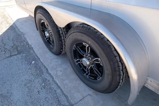 used Horse Trailers Sundowner Trailers  for sale, in Seguin, TX Thumbnail 21