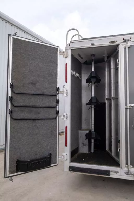 used Horse Trailers Merhow Trailers  for sale, in Seguin, TX Thumbnail 14