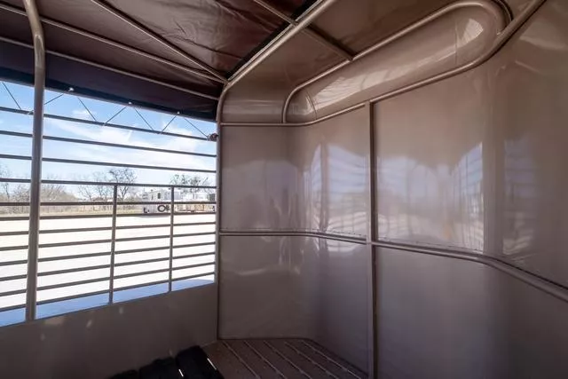 new Stock / Stock Combo Trailers Gooseneck  for sale, in Seguin, TX Thumbnail 8