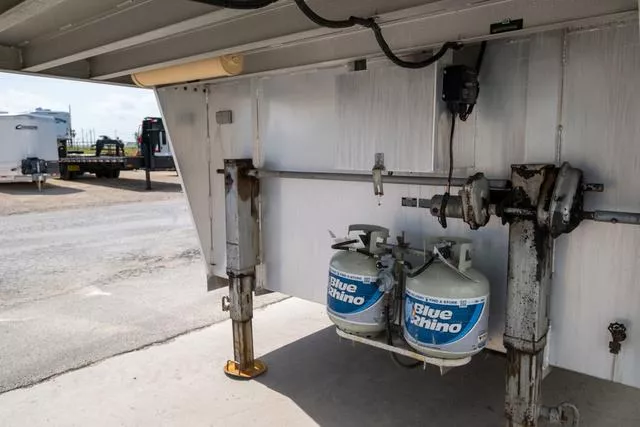 used Horse Trailers 4-Star Trailers  for sale, in Seguin, TX Thumbnail 6