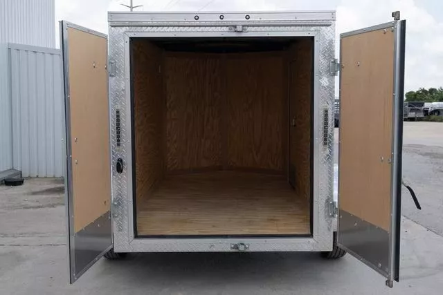used Cargo (Enclosed) Trailers Continental Cargo  for sale, in Seguin, TX Thumbnail 10