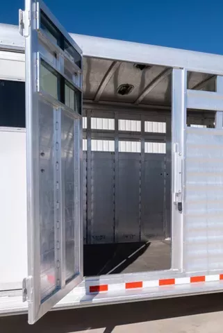 used Stock / Stock Combo Trailers Elite Trailers  for sale, in Seguin, TX Thumbnail 13