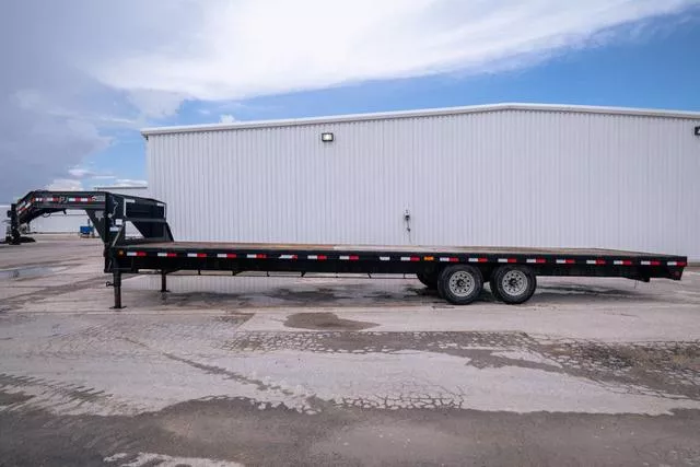 used Equipment / Flatbed Trailers PJ Trailers  for sale, in Seguin, TX Thumbnail 2