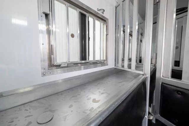 new Horse Trailers Merhow Trailers  for sale, in Seguin, TX Thumbnail 20