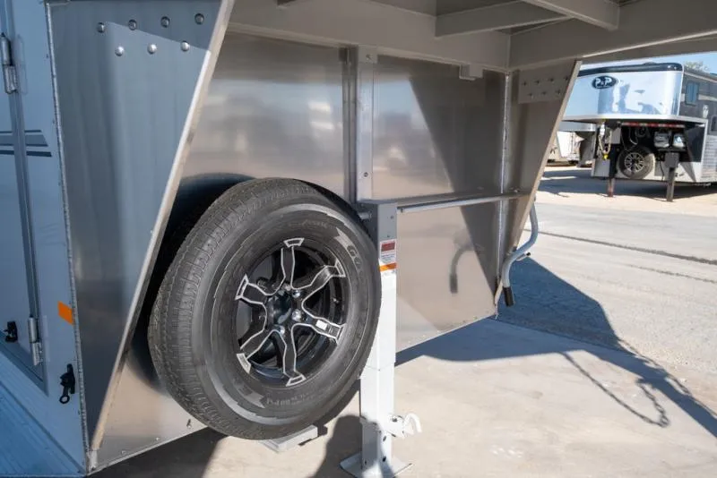 new Horse Trailers Sundowner Trailers  for sale, in Seguin, TX Thumbnail 6