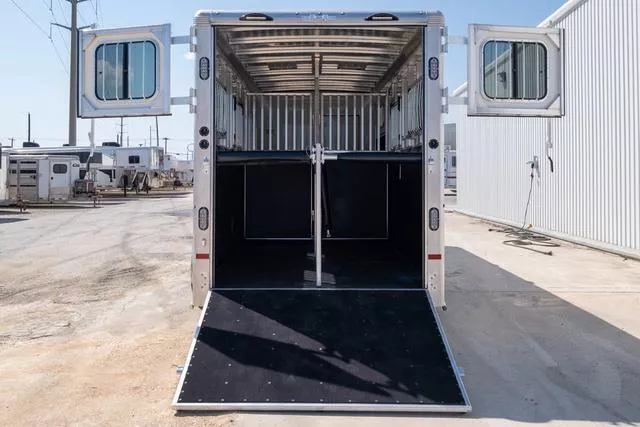 new Horse Trailers Sundowner Trailers  for sale, in Seguin, TX Thumbnail 19
