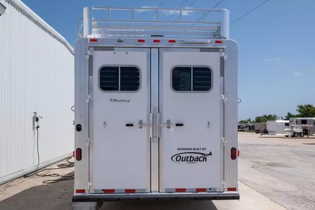 new Horse Trailers Elite Trailers  for sale, in Seguin, TX Thumbnail 9