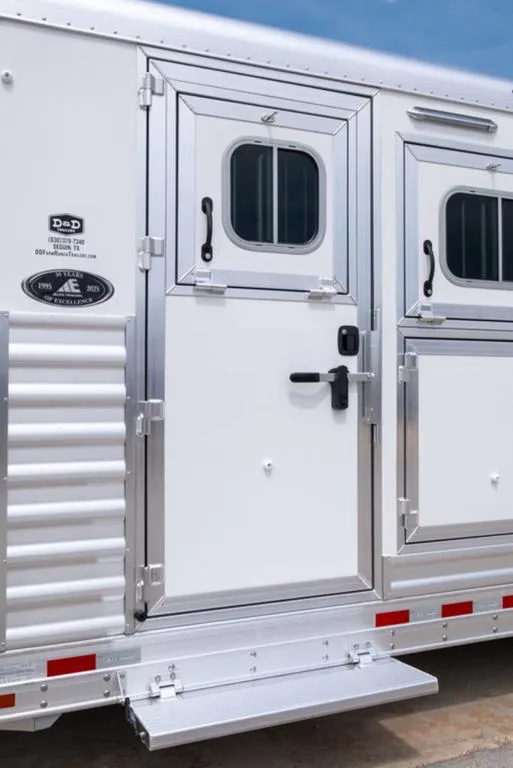 new Horse Trailers Elite Trailers  for sale, in Seguin, TX Thumbnail 21