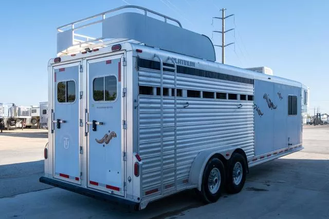 used Horse Trailers Platinum Coach  for sale, in Seguin, TX Thumbnail 5