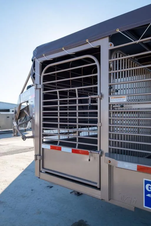 new Stock / Stock Combo Trailers Gooseneck  for sale, in Seguin, TX Thumbnail 6