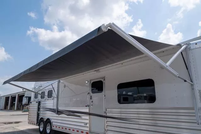 new Horse Trailers Elite Trailers  for sale, in Seguin, TX Thumbnail 8
