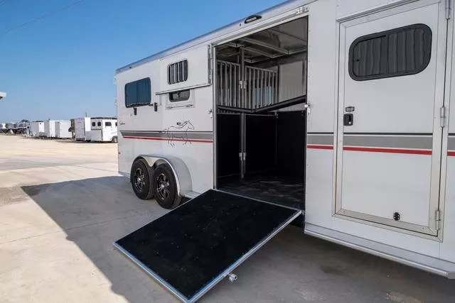 new Horse Trailers Sundowner Trailers  for sale, in Seguin, TX Thumbnail 15