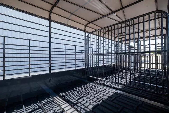 new Stock / Stock Combo Trailers Gooseneck  for sale, in Seguin, TX Thumbnail 9