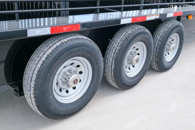 new Stock / Stock Combo Trailers Gooseneck  for sale, in Seguin, TX Thumbnail 19