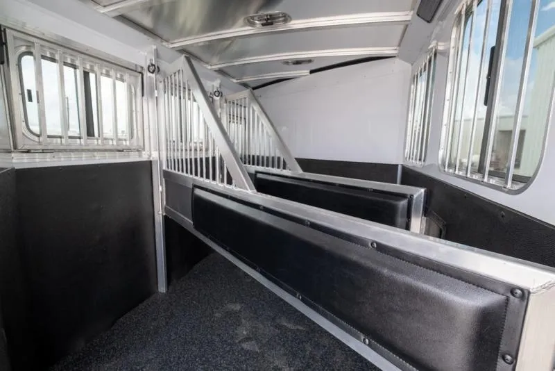 new Horse Trailers Sooner  for sale, in Seguin, TX Thumbnail 17