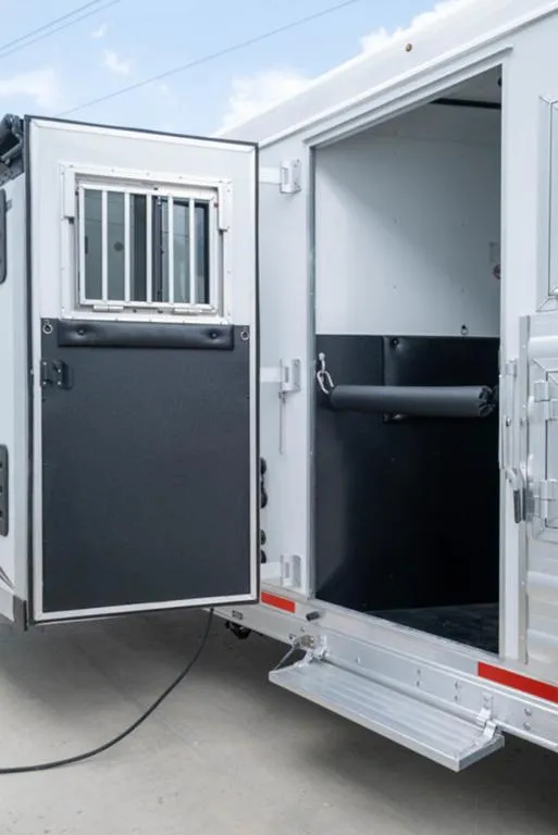 new Horse Trailers Merhow Trailers  for sale, in Seguin, TX Thumbnail 15