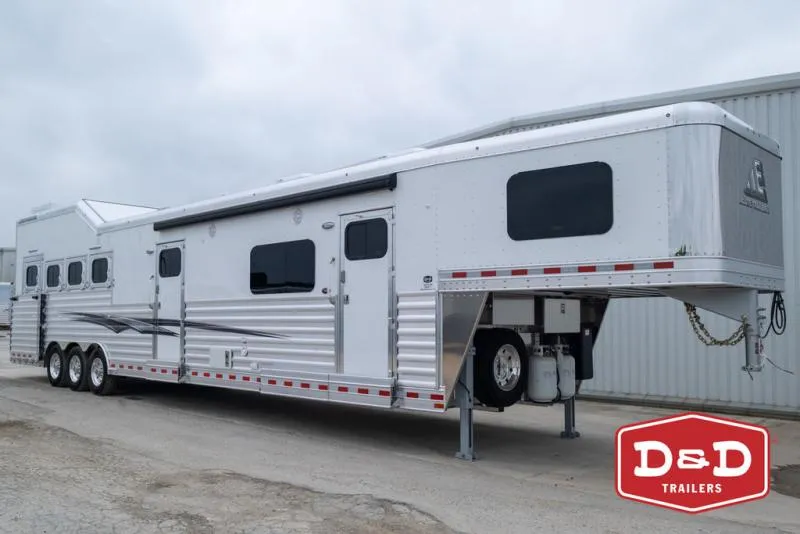 new Horse Trailers Elite Trailers  for sale, in Seguin, TX image-0