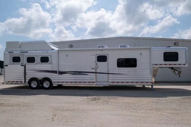 new Horse Trailers Elite Trailers  for sale, in Seguin, TX Thumbnail 3