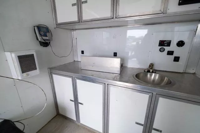 used Office / Fiber Optic Trailers Sundowner Trailers  for sale, in Seguin, TX Thumbnail 12