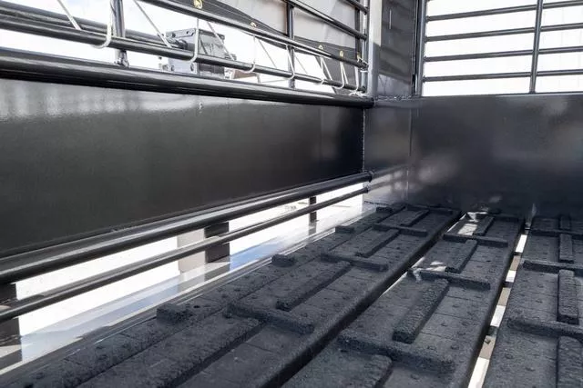 new Stock / Stock Combo Trailers Gooseneck  for sale, in Seguin, TX Thumbnail 5