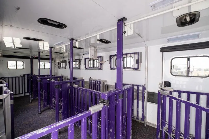 used Horse Trailers Cimarron Trailers  for sale, in Seguin, TX Thumbnail 18