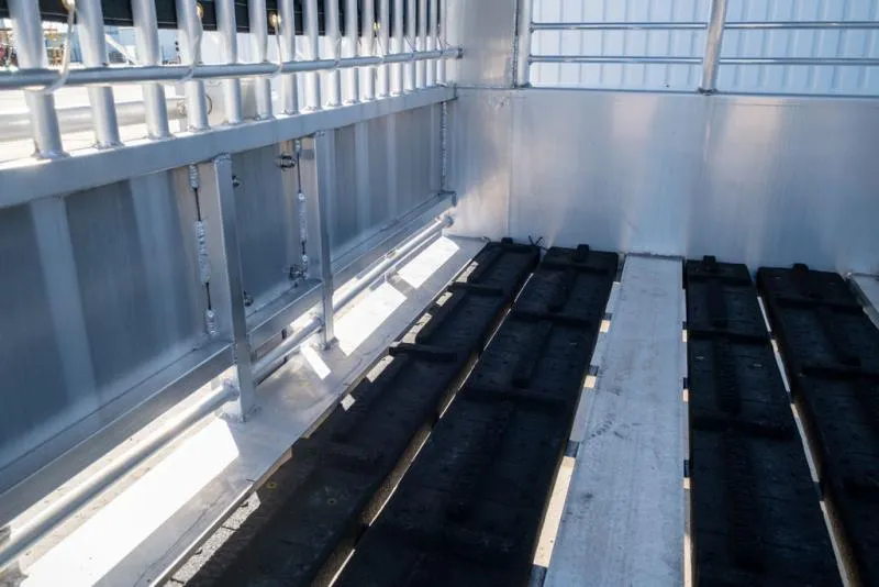 new Stock / Stock Combo Trailers Gooseneck  for sale, in Seguin, TX Thumbnail 9