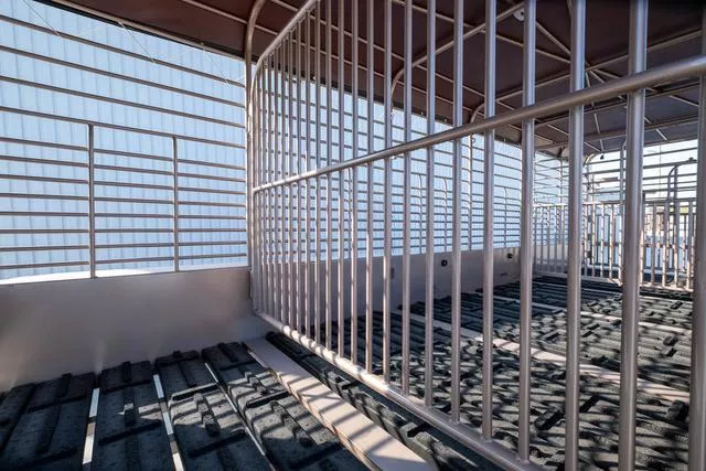 new Stock / Stock Combo Trailers Gooseneck  for sale, in Seguin, TX Thumbnail 9