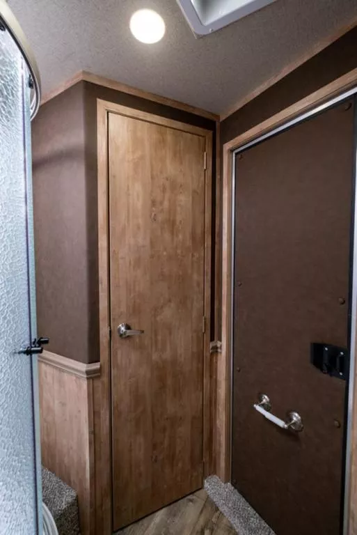 new Horse Trailers Merhow Trailers  for sale, in Seguin, TX Thumbnail 33