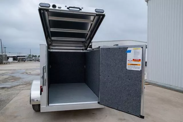 new Cargo (Enclosed) Trailers Sundowner Trailers  for sale, in Seguin, TX Thumbnail 9