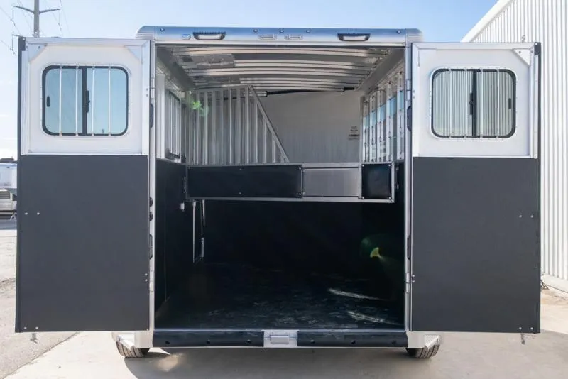 new Horse Trailers Sundowner Trailers  for sale, in Seguin, TX Thumbnail 13