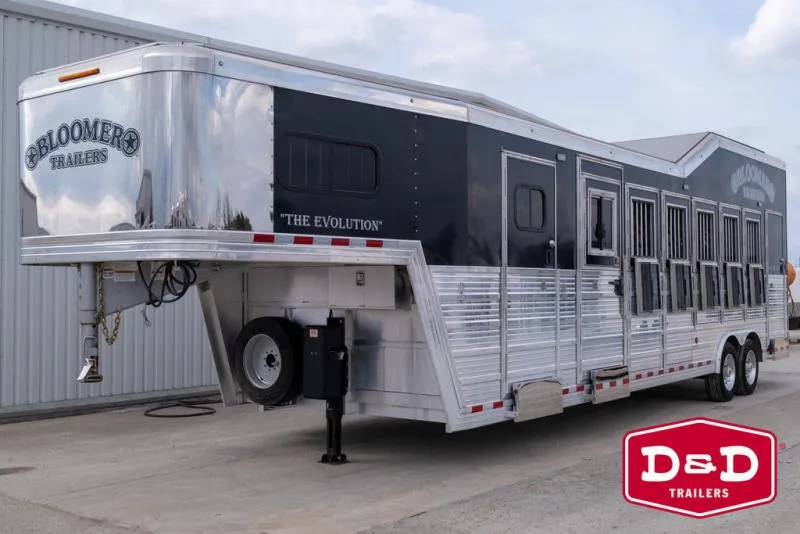 2023 Bloomer Trailers 6 Horse Trainer Trailer 