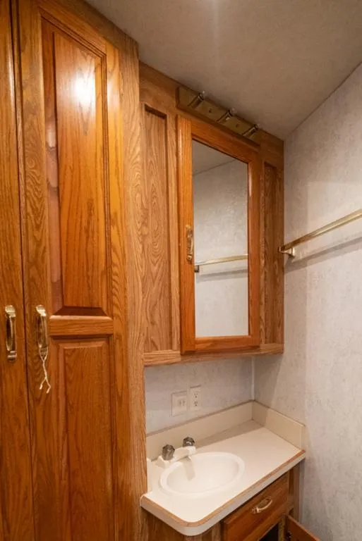 used Horse Trailers 4-Star Trailers  for sale, in Seguin, TX Thumbnail 25