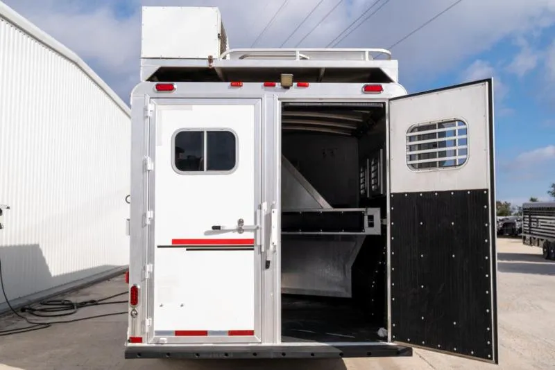 used Horse Trailers Platinum Coach  for sale, in Seguin, TX Thumbnail 13