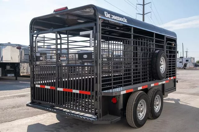 new Stock / Stock Combo Trailers Gooseneck  for sale, in Seguin, TX Thumbnail 4