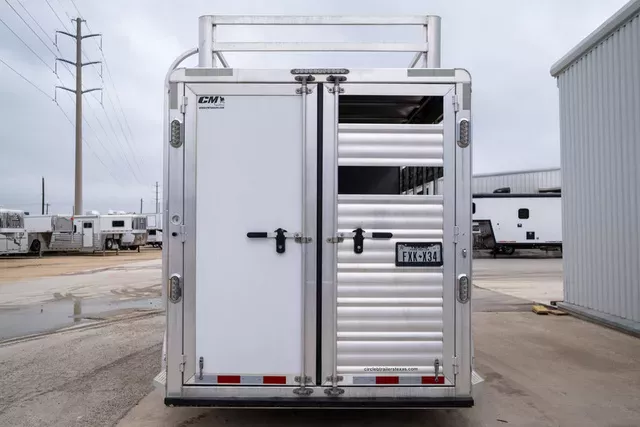 used Horse Trailers CM Trailers  for sale, in Seguin, TX Thumbnail 9