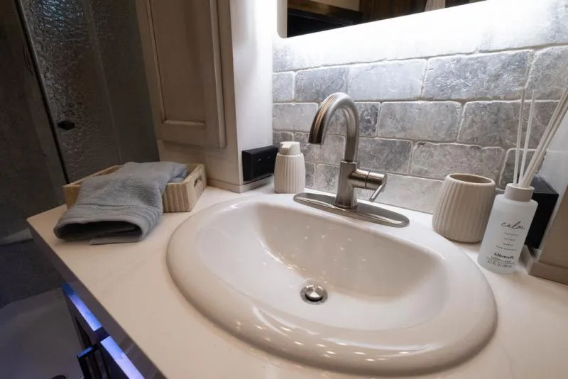 new Horse Trailers Elite Trailers  for sale, in Seguin, TX Thumbnail 38