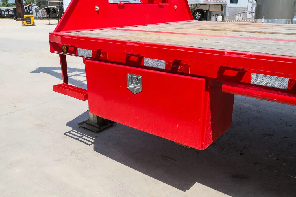 used Equipment / Flatbed Trailers Delco Trailers  for sale, in Seguin, TX Thumbnail 7