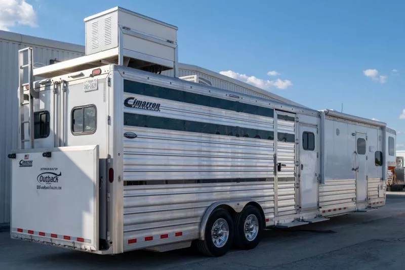 used Horse Trailers Cimarron Trailers  for sale, in Seguin, TX Thumbnail 3