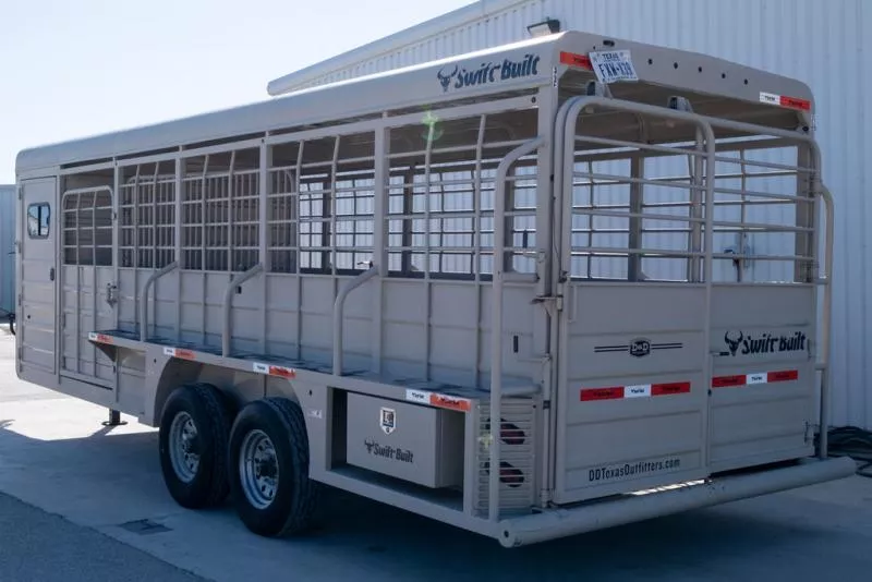 used Stock / Stock Combo Trailers Swift Built Trailers  for sale, in Seguin, TX Thumbnail 3