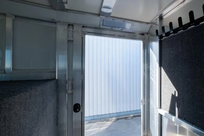 new Stock / Stock Combo Trailers Cimarron Trailers  for sale, in Seguin, TX Thumbnail 9