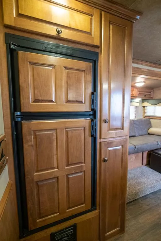 used Horse Trailers Merhow Trailers  for sale, in Seguin, TX Thumbnail 29