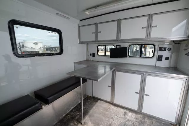 used Other Trailers Sundowner Trailers  for sale, in Seguin, TX Thumbnail 16