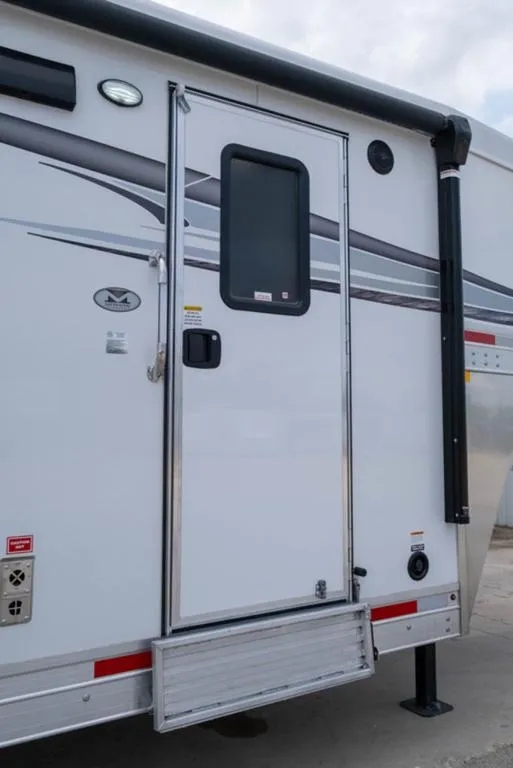 new Horse Trailers Merhow Trailers  for sale, in Seguin, TX Thumbnail 25