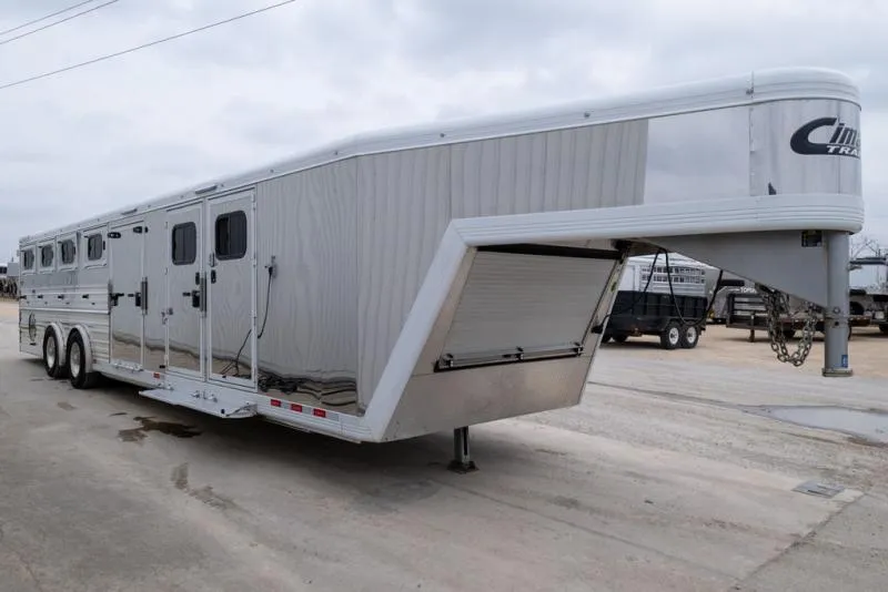 used Horse Trailers Cimarron Trailers  for sale, in Seguin, TX Thumbnail 5