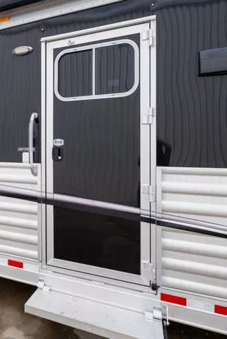 used Horse Trailers Elite Trailers  for sale, in Seguin, TX Thumbnail 20