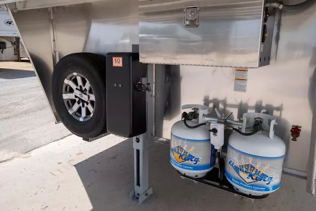 new Horse Trailers Elite Trailers  for sale, in Seguin, TX Thumbnail 32