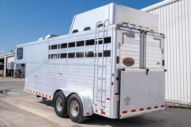 used Horse Trailers Sundowner Trailers  for sale, in Seguin, TX Thumbnail 3