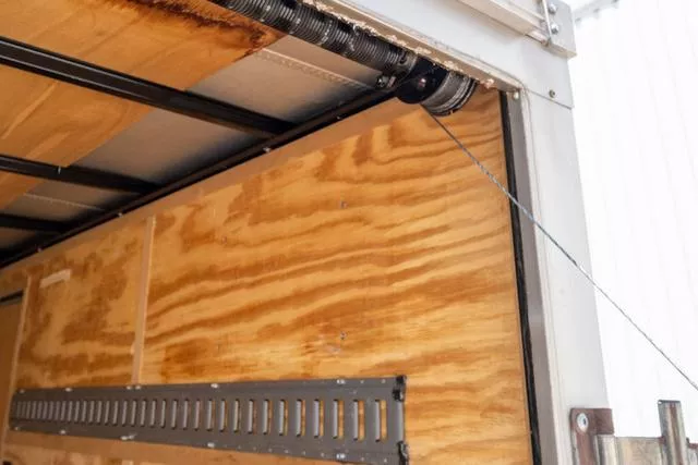 used Cargo (Enclosed) Trailers Interstate  for sale, in Seguin, TX Thumbnail 11