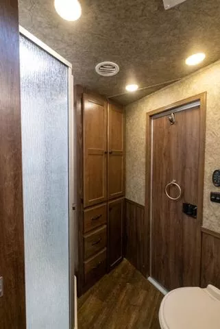 used Horse Trailers Lakota  for sale, in Seguin, TX Thumbnail 21
